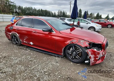 2018 Mercedes-Benz E 300 z USA, uszkodzony, nr VIN WDDZF4JB7JA436231